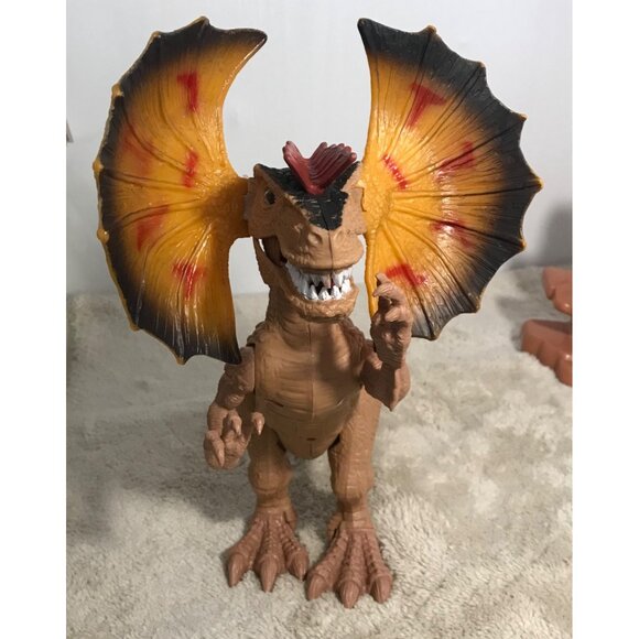 Dinosaur Volcano Playset With T-Rex & Spinosaurus Figures - Picture 5 of 16